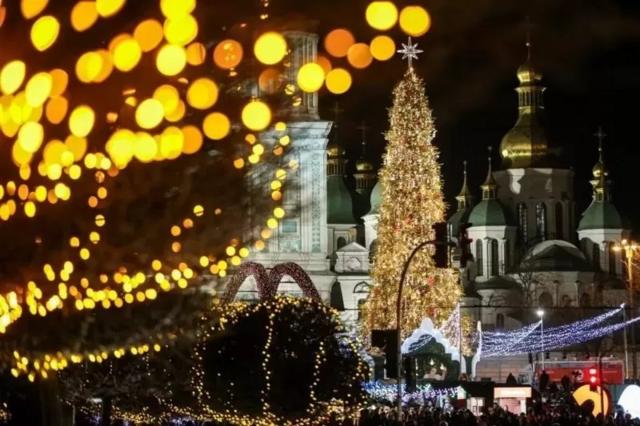 Храм Живоначальной Троицы на Воробьёвых горах -