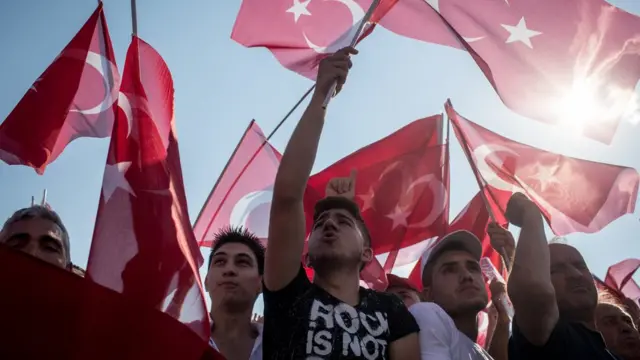 Köprüdeki milli birlik yürüyüşü