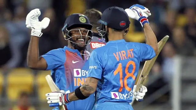 संजू सैमसन, विराट कोहली