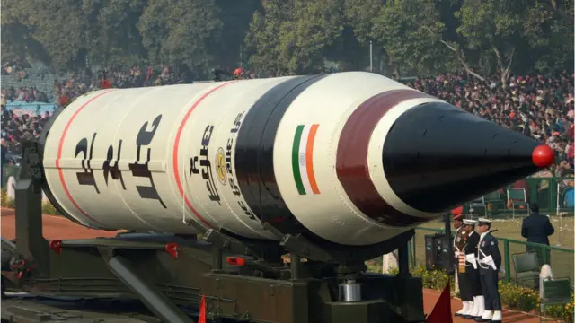 अग्नि 5 इंटरकॉन्टिनेंटल बैलिस्टिक मिसाइल
