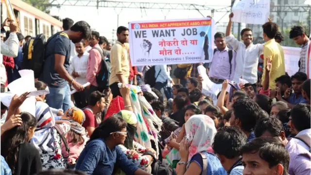 ముంబై, రైల్వే, అప్రెంటిస్ విద్యార్థులు