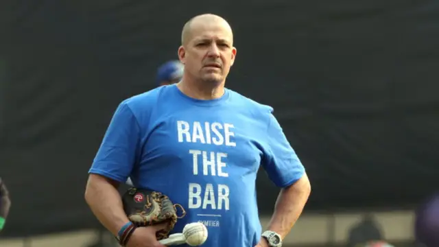 সিলেট সানরাইজার্সের ব্যাটিং কোচ জুলিয়ান উড