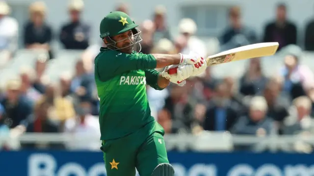 पाकिस्तान के कप्तान सरफ़राज़ अहमद