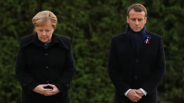 默克尔和马克龙在法国