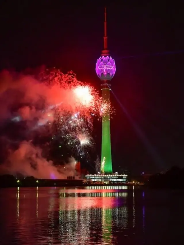 லோட்டஸ் டவர்