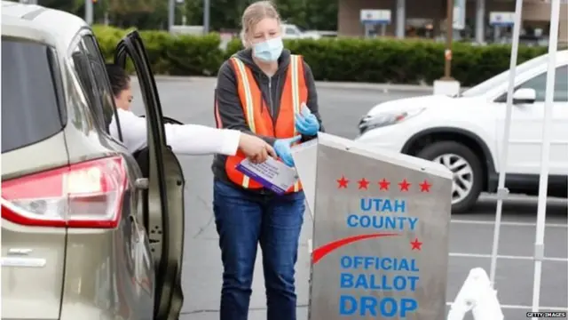 पोस्टल वोटिंग