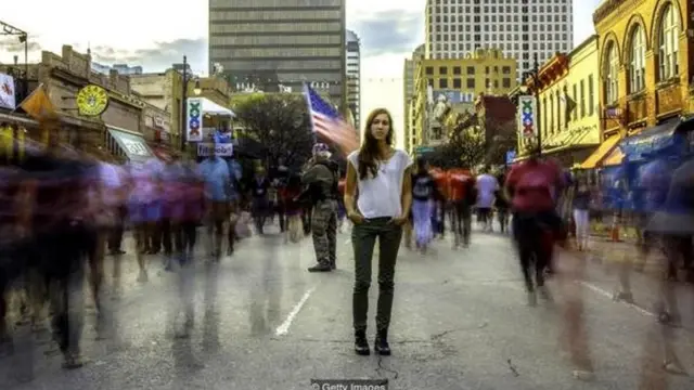 विदेश में रहना