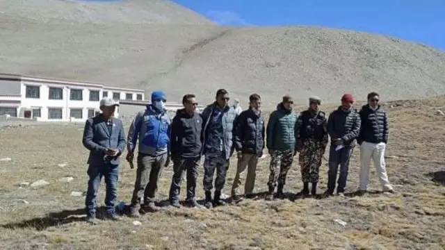 यसै हप्ता हुम्लाबाट नेपालको सरकारी टोली भवन बनेको स्थानमा पुगेको थियो