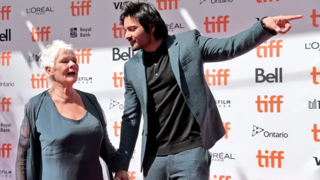 विक्टोरिया एंड अब्दुल में जूडी डेंच और अली फज़ल