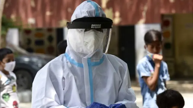 स्वास्थ्यकर्मी