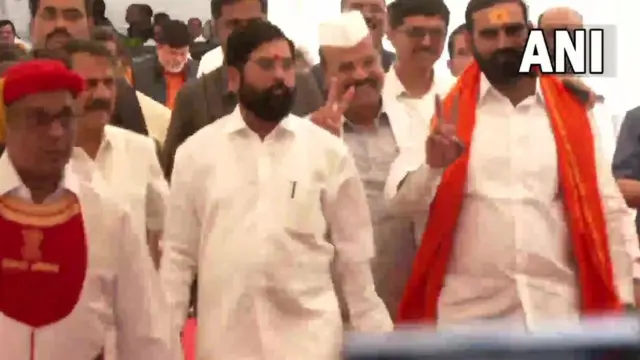 एकनाथ शिंदे, संतोष बांगर