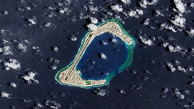 Việt Nam, Biển Đông