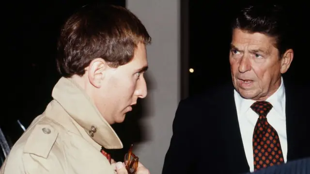 Roger Stone com Ronald Reagan