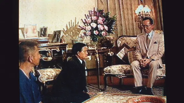 พล.อ.สุจินดาและพล.ต.จำลอง เข้าเฝ้าในหลวงรัชกาลที่ 9