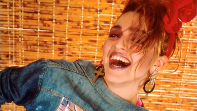 Popun Kraliçesi Madonna bitmeyen gençliğin mi peşinde? Popun Kraliçesi Madonna bitmeyen gençliğin mi peşinde?