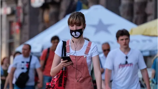 Через коронавірусну кризу вперше від 2016 доходи українців зменшаться