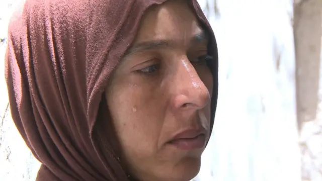 أهالي مفقودين على متن القارب الغارق