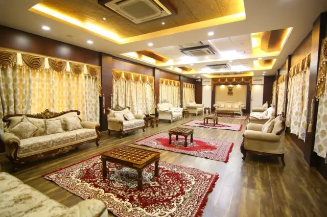 రాజ్ భవన్