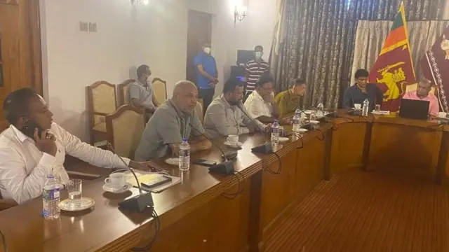 இலங்கை நெருக்கடி