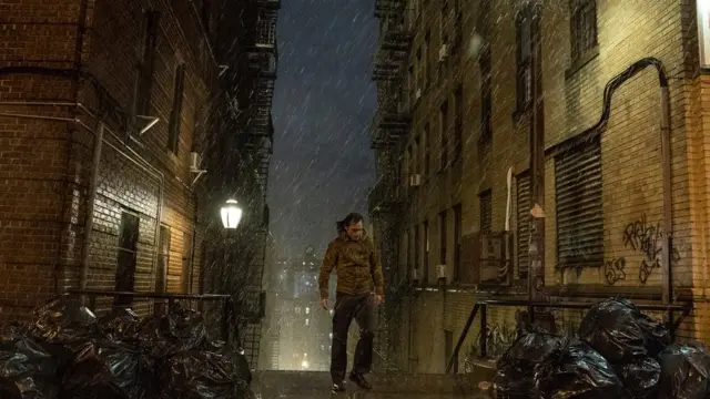 кадр из фильма "Джокер"