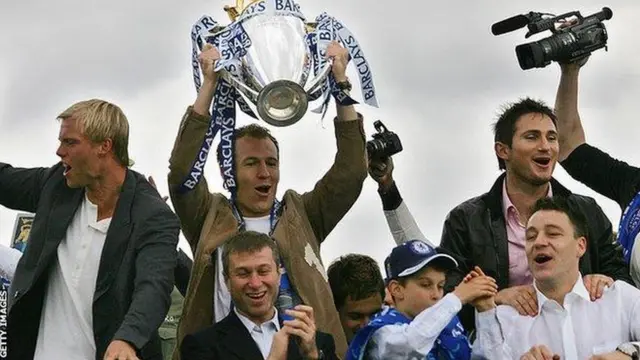 Arjen Robben afite igikombe yatwaranye na Chelsea mu 2005