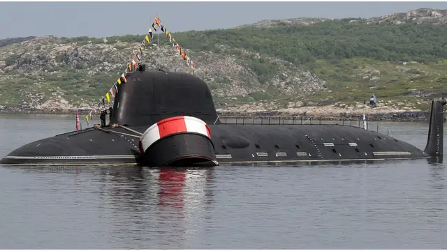 ரஷ்ய அணு விசை நீர்மூழ்கி கப்பல் நிஷ்னி நோவ்கோரோட்