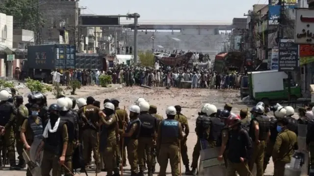 تحریک لبیک پاکستان، یتیم خانہ چوک