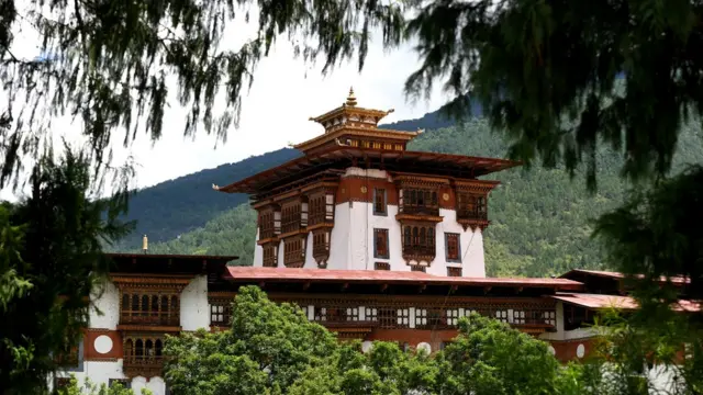 ভুটানের আর একটি বড় পর্যটক আকর্ষণ 'পুনাখা জং'