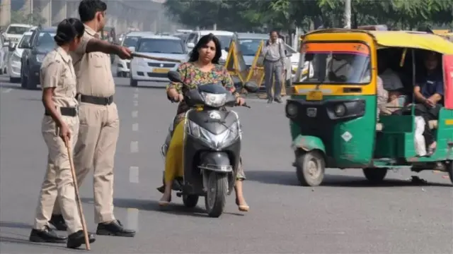 પ્રતીકાત્મક તસવીર