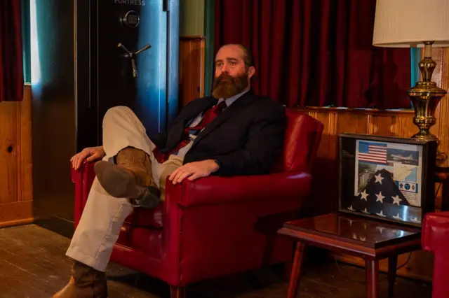 El abogado local Patrick Heelen