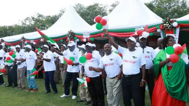 CNDD FDD isaba gutora "ego" ngo kandi ivyankenerwa mu masezerano ya Arusha vyagumijwe mw'ibwirizwa shingiro rishasha