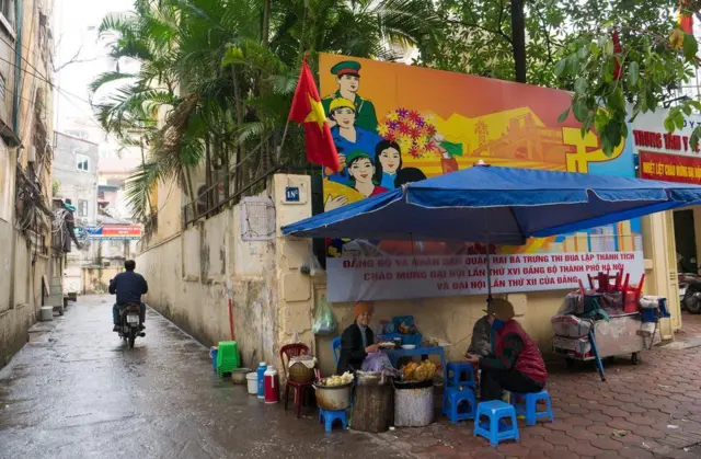 Việt Nam phấn đấu về cơ bản trở thành nước công nghiệp vào năm 2020