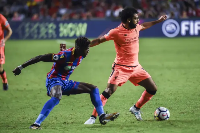 โมฮาเหม็ด ซาลาห์ ในการเล่นให้ทีมลิเวอร์พูลฤดูกาลนี้ ทำให้เขาถูกเรียกว่าเป็นนักเตะแห่งปี