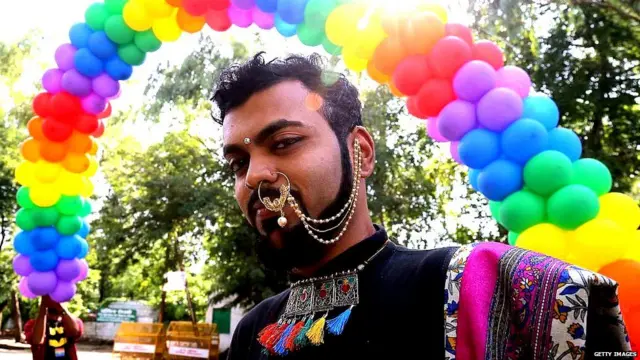 ਸਮਲਿੰਗੀ ਫੈਸਲਾ