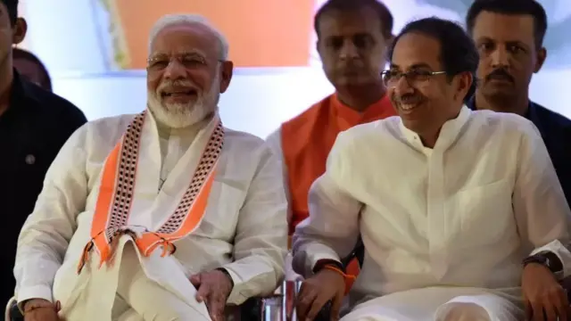मोदी के साथ ठाकरे