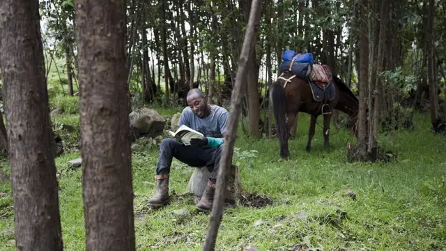 ክሪስ ምስ ፈረሱ