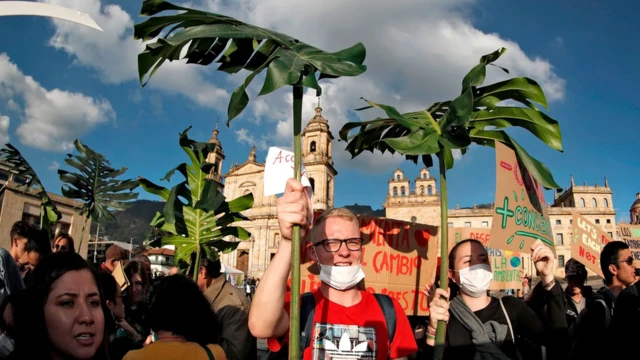 Un grand nombre de pays d'Amérique latine ont adopté ce droit, tandis que les pays d'Europe et d'Amérique du Nord ont été plus lents à le faire.