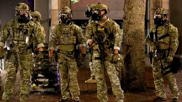 फ़ेडेरल फ़ोर्स