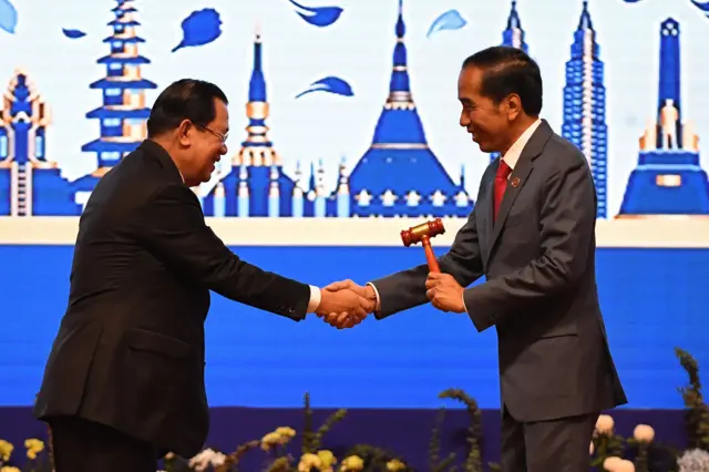 ဒီမိုကရေစီရေး အားပေးတဲ့ အင်ဒိုနီးရှား ဥက္ကဋ္ဌ ဖြစ်ချိန်ကို မျှော်လင့်ချက်ထားနေ