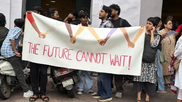 आंदोलनातील काही फोटो