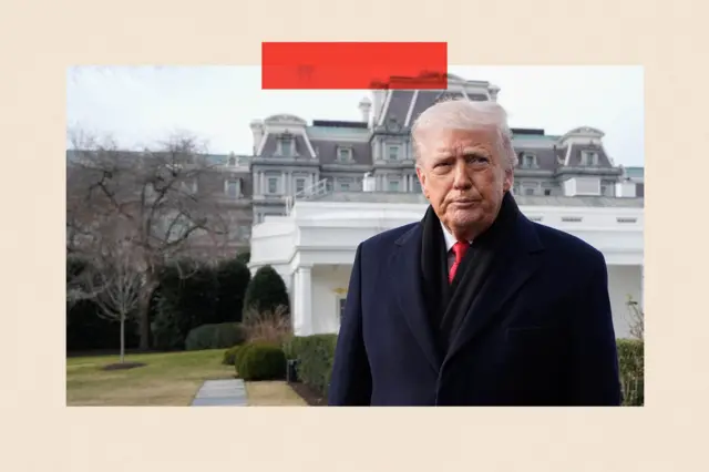 Президент США выступает перед журналистами на лужайке у Белого дома 