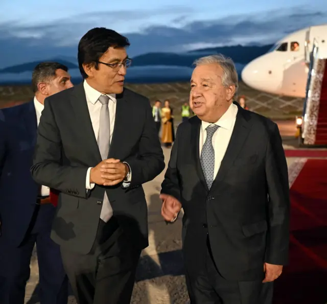 Антониу Гуттеришти тосуп алуу учуру 