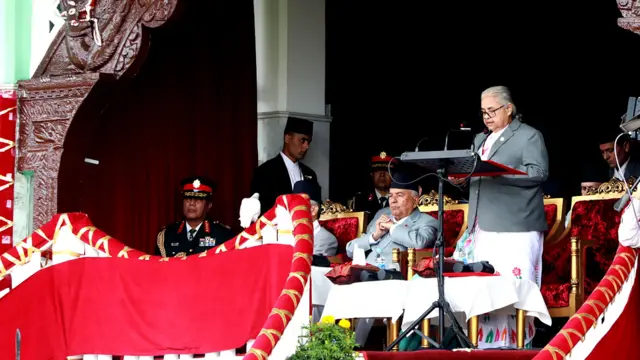 संविधान दिवस समारोहमा राष्ट्रपति रामचन्द्र पौडेल, प्रधानमन्त्री सुशीला कार्की तथा अन्य विशिष्ट पदाधिकारी