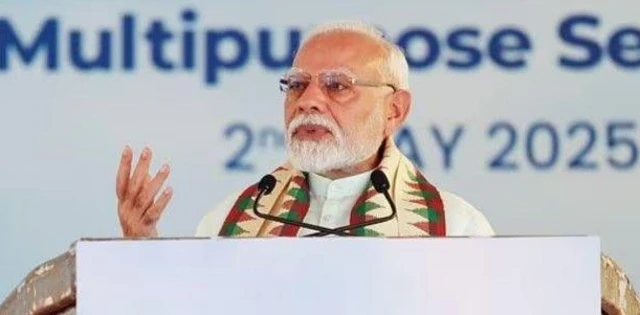प्रधानमंत्री नरेंद्र मोदी