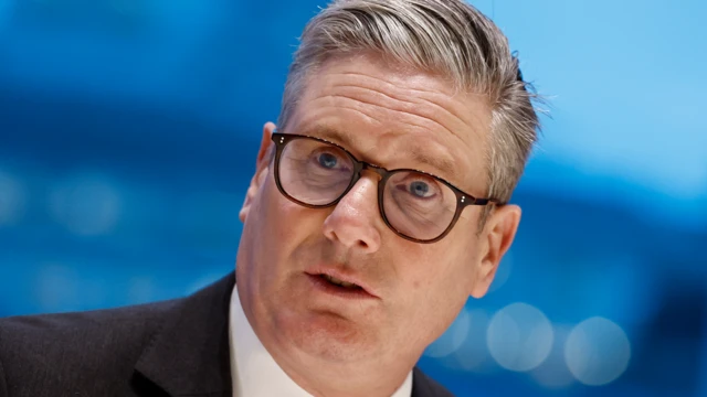 د بریتانیا لومړی وزیر وايي له امریکا او اروپا سره یو ډول اړیکي غواړي