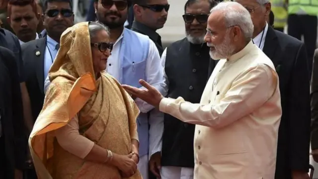 ক্ষমতাচ্যুত প্রধানমন্ত্রী শেখ হাসিনা ও ভারতের প্রধানমন্ত্রী নরেন্দ্র মোদী