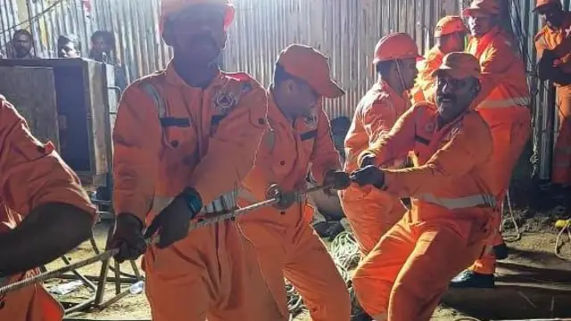 வேளச்சேரி கட்டுமான விபத்து - மிக்ஜாம் புயல்