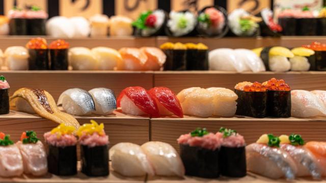 Jepang Dikejutkan Dengan 'teroris Sushi' - Bagaimana Mengonsumsi Sushi ...