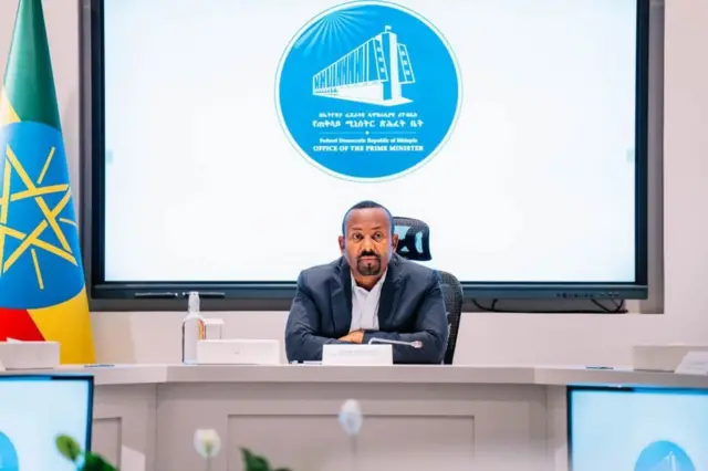 ሓልፍቲ ክልል ትግራይ ንግምገማ ምስ ቀዳማይ ሚኒስተር ኣብይ ኣሕመድ ተኣኪቦም ኣለዉ