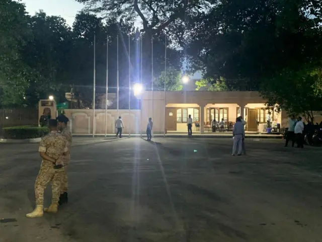 প্রধান উপদেষ্টার বাসভবন ও রাষ্ট্রীয় অতিথি ভবন যমুনা